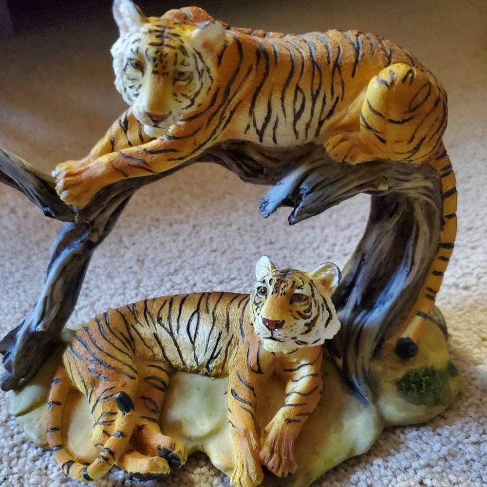 Tigers Figurine